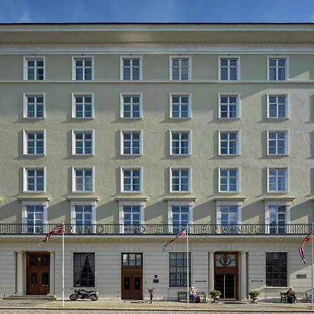 Grand Terminus Hotell 4*