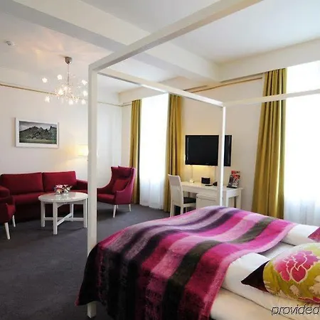 Grand Terminus Hotel