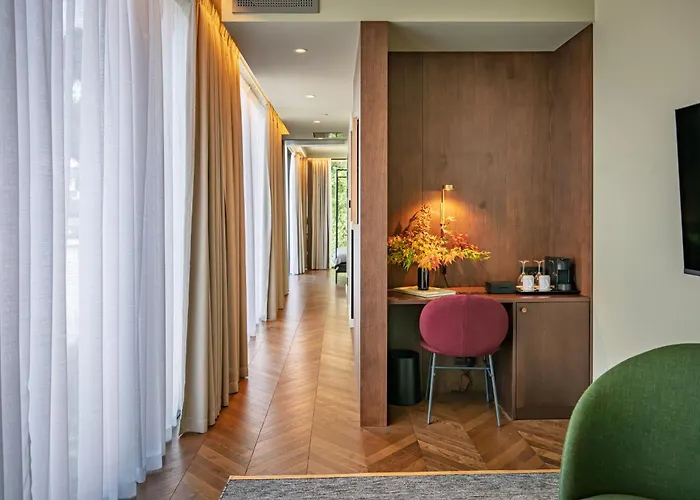 Grand Terminus מלון ברגן